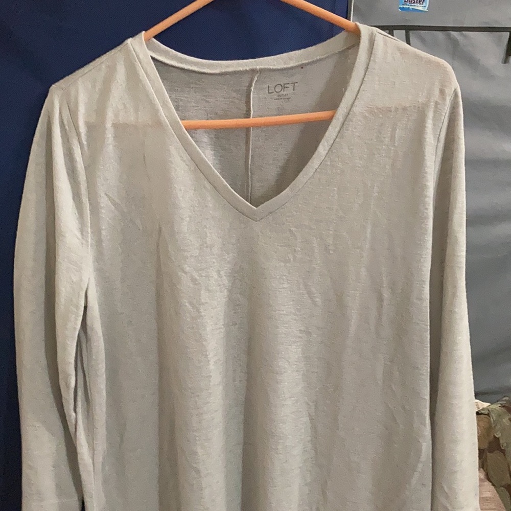 Gray blouse - Picture 2 of 5